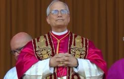 Papa Leone XIV, il 267º pontefice della Chiesa cattolica e primo papa americano