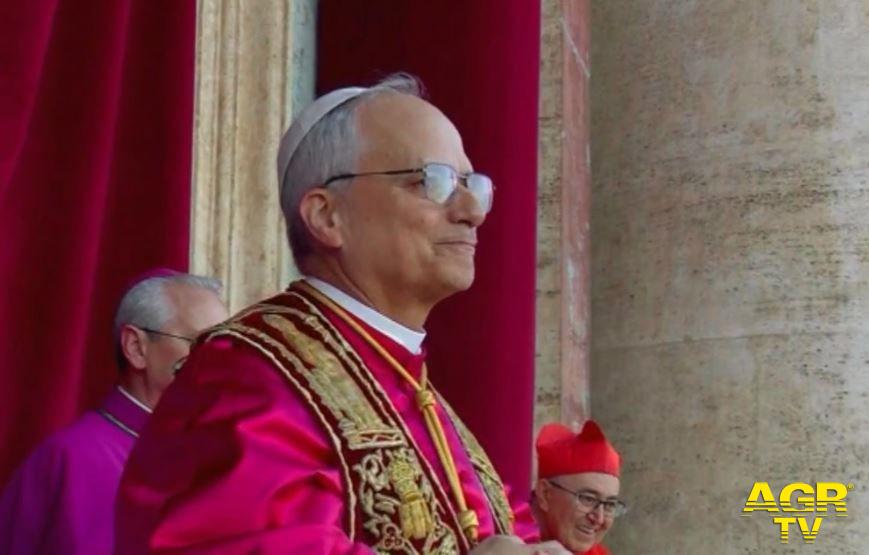 Habemus Papam: Papa Leone XIV è il primo papa americano della storia Habemus Papam: Papa Leone XIV è il primo papa americano della storia