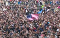 Piazza del Vaticano, eletto Papa Leone XIV, il 267º pontefice della Chiesa cattolica e primo papa americano Piazza del Vaticano, eletto Papa Leone XIV, il 267º pontefice della Chiesa cattolica e primo papa americano