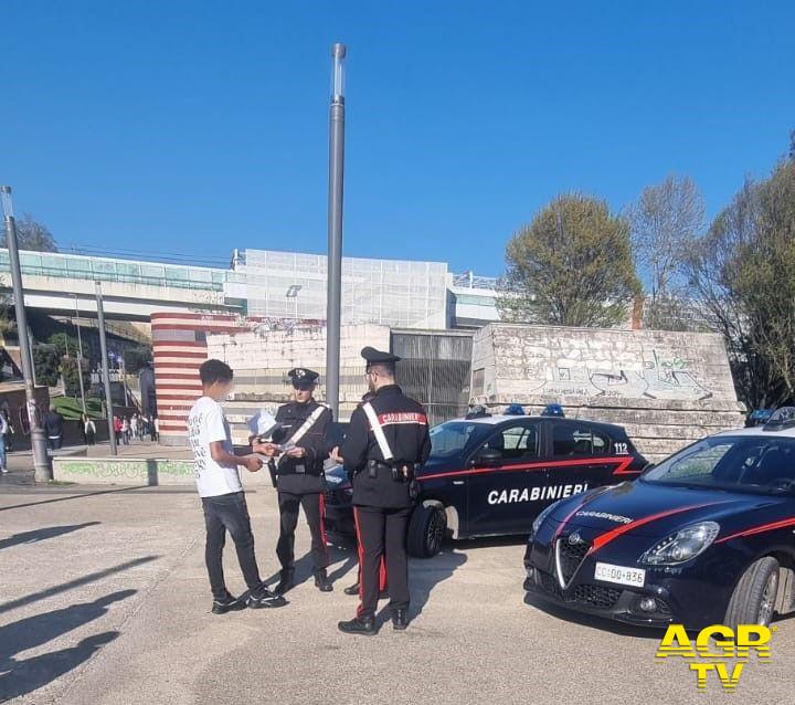 SAN PIETRO - Controlli dei Carabinieri in zona Valle Aurelia SAN PIETRO - Controlli dei Carabinieri in zona Valle Aurelia