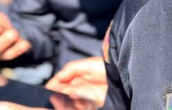 Roma Centro, pagamento delle dosi in contanti o con la carta? Preso pusher che accettava pagamenti anche con il Pos