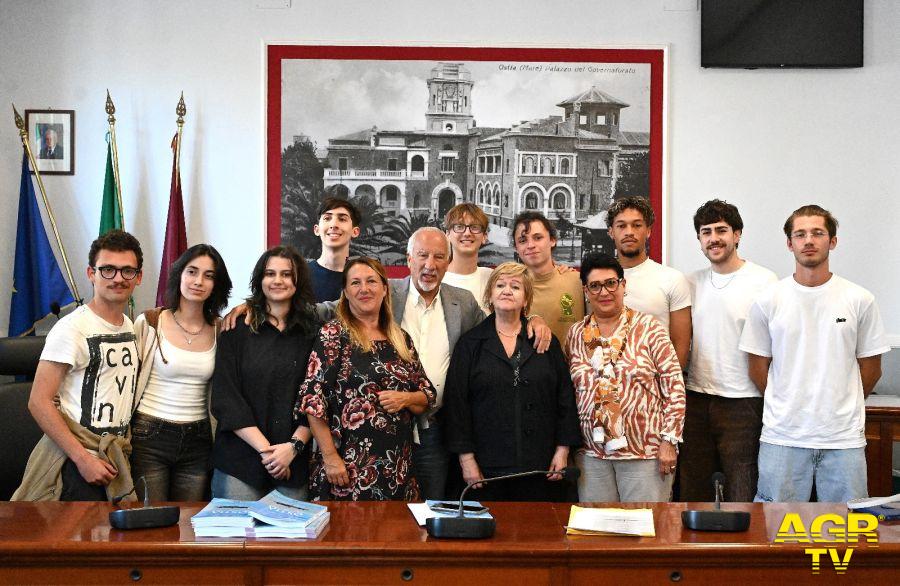 presentazione libro tra rovine ed onde gli autori e le insegnanti presentazione libro tra rovine ed onde gli autori e le insegnanti