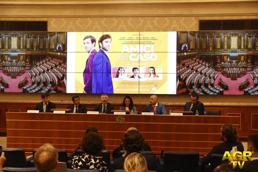Amici per caso il film presentato in Senato Amici per caso il film presentato in Senato
