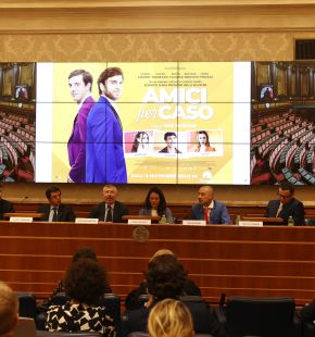 Roma, Giornata Internazionale contro l'Omofobia, presentato in Senato il film Amici per caso