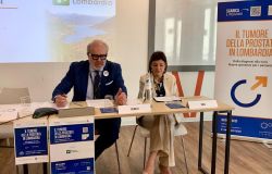 Claudio Talmelli, Presidente di Europa Uomo Italia e  Paola Coco, Direttore Medico di Novartis