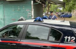 MONTESACRO - I Carabinieri nella piazza di spaccio Edicola