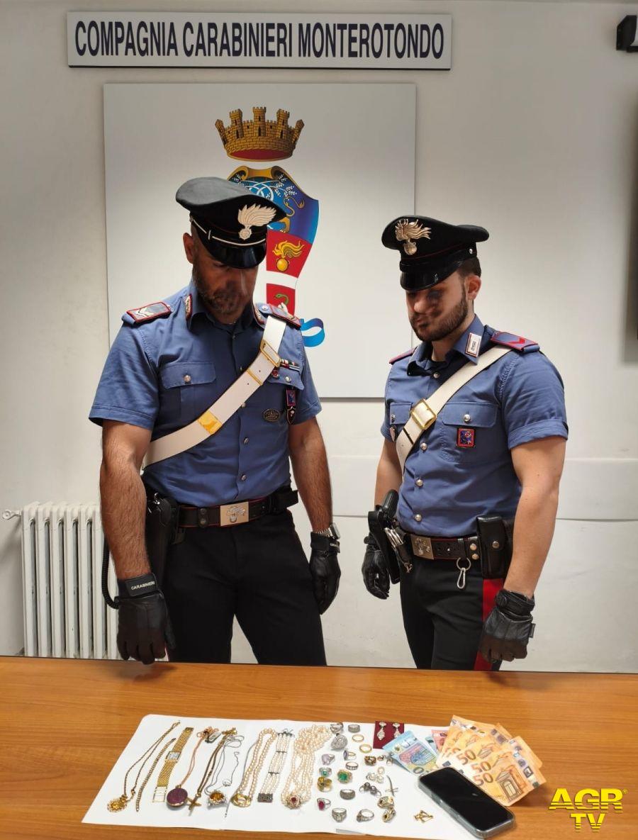 Carabinieri la refurtiva recuperata a Fonte Nuova Carabinieri la refurtiva recuperata a Fonte Nuova