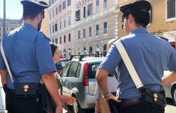 Roma, in manette dopo un ricambolesco inseguimento minore straniero per rapina, violenza e lesioni a pubblico ufficiale