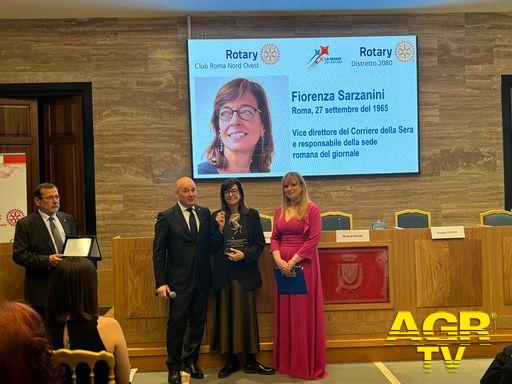 La cerimonia di consegna premio a Sarzanini a palazzo Valentini La cerimonia di consegna premio a Sarzanini a palazzo Valentini