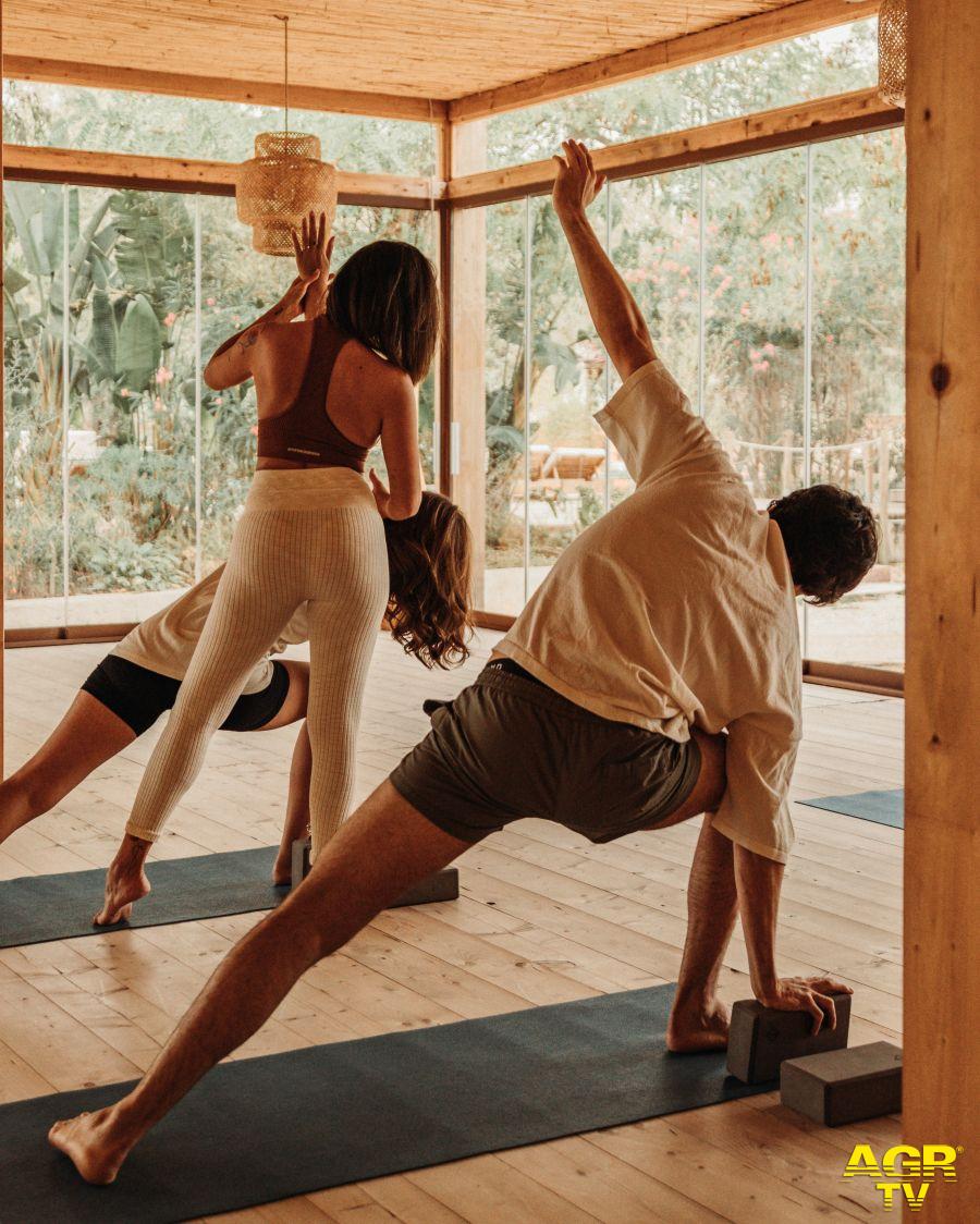 Laghi Nabi - Lezioni di yoga foto da comunicato stampa Laghi Nabi - Lezioni di yoga foto da comunicato stampa