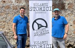 Associazione I Volanti Storici di Ladispoli Presidente Pasquale Carbone e il Vicepresidente Fabio Ricca - Foto da comunicato Stampa.