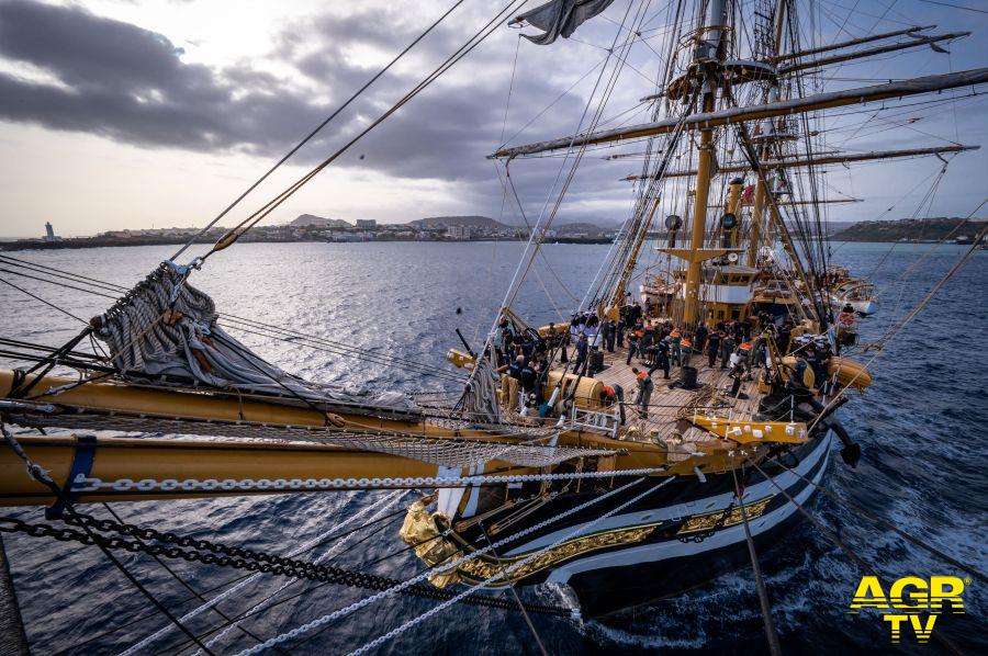 Amerigo Vespucci Nave Scuola della Marina Militare Italiana Amerigo Vespucci Nave Scuola della Marina Militare Italiana