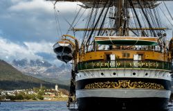 Amerigo Vespucci Nave Scuola della Marina Militare Italiana Amerigo Vespucci Nave Scuola della Marina Militare Italiana