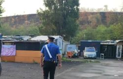 Carabinierei Eur arresto campo nomadi via candoni