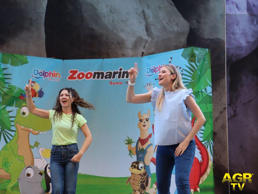 Carolina Benvenga al parco Zoomarine Carolina Benvenga al parco Zoomarine
