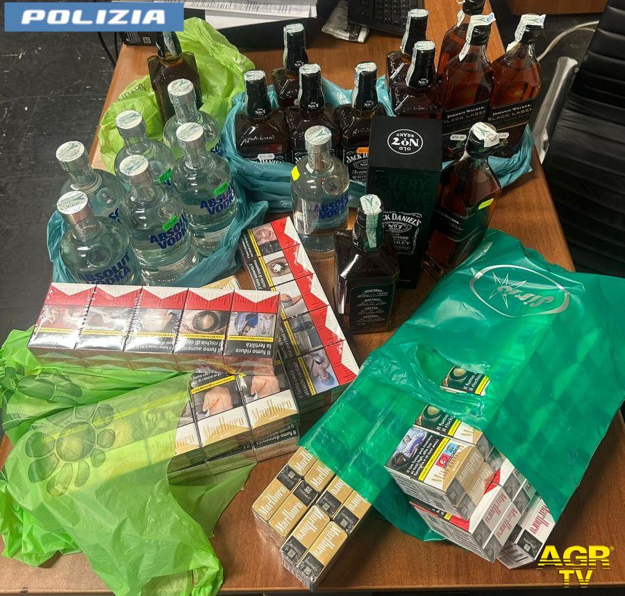 Polizia arresto ad Acilia agenti Commissariato Colombo Polizia arresto ad Acilia agenti Commissariato Colombo