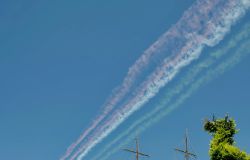 il passaggio delle Frecce Tricolori