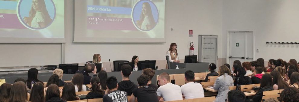 Coding Girls e Job Digital Lab: a Milano l’evento finale premia i giovani analisti dei dati di genere