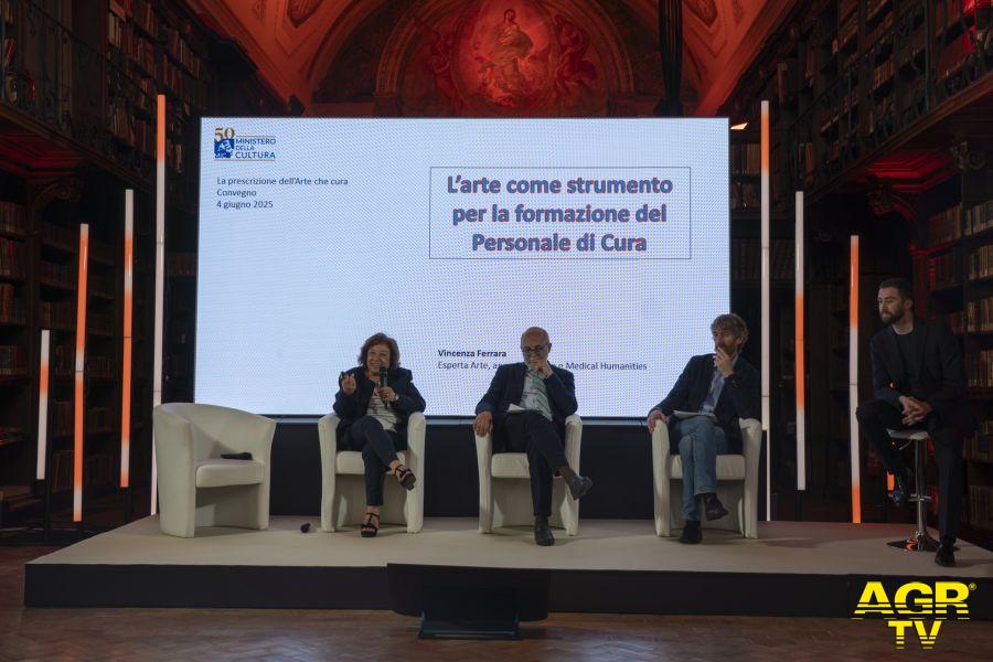 Al MiC il convegno La prescrizione dell'arte che cura terzo panel ph Credits: Ministero della Cultura. Al MiC il convegno La prescrizione dell'arte che cura terzo panel ph Credits: Ministero della Cultura.