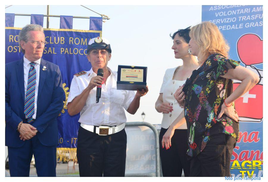 Consegna della Targa Ricordo alla Banda Polizia Locale Roma Capitale Consegna della Targa Ricordo alla Banda Polizia Locale Roma Capitale