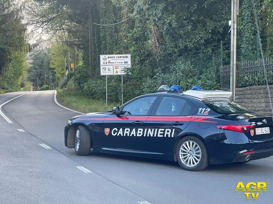 Monte Compatri, intercettati 4 topi d'appartamento, nella fuga investito un Carabiniere, due arresti e due denunciati