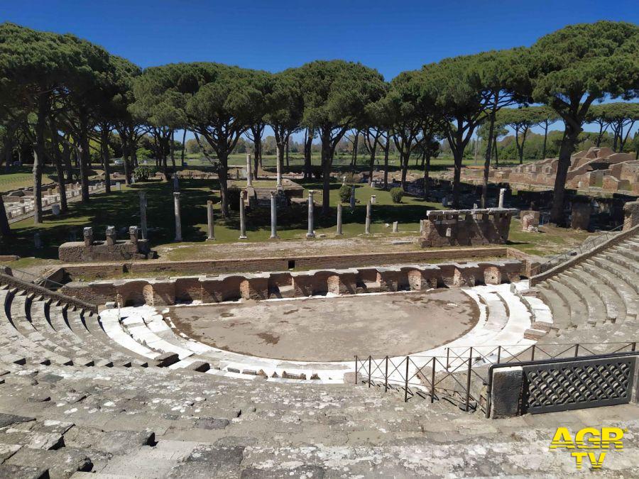 Teatro romano Ostia Antica foto da comunicato stampa Teatro romano Ostia Antica foto da comunicato stampa