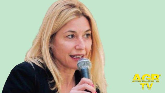 Silvia Fiorucci presidente Commissione Pari Opportunità del X Municipio Silvia Fiorucci presidente Commissione Pari Opportunità del X Municipio