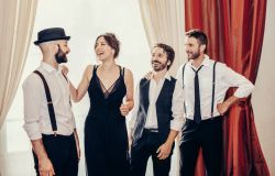 Roma, Swing Opera ai Giardini della Filarmonica con il Trio Accordi Disaccordi e l’eclettico mezzosoprano Chiara Osella