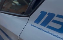 Fiumicino, la Polizia arresta un borseggiatore in fila per l'imbarco che si fingeva un passeggero