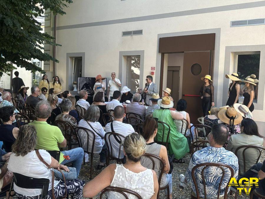 Dopo New York, è approdato al Museo civico della paglia il videodocumentario sul cappello di paglia di Signa Dopo New York, è approdato al Museo civico della paglia il videodocumentario sul cappello di paglia di Signa
