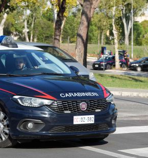 Roma, blitz al campo nomadi di vicolo Salvi, auto senza assicurazione, sequestro e sanzioni