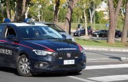 Roma, blitz al campo nomadi di vicolo Salvi, auto senza assicurazione, sequestro e sanzioni