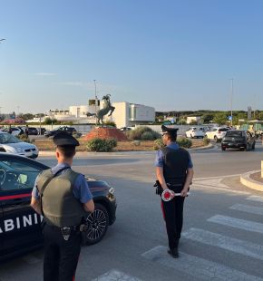 Roma, servizi anti-movida sul litorale romano, due arresti e due denunce