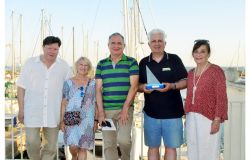 Premio Custodi del Territorio da sin. Giuliano Fausti, Antonio Ricci, Roberto Greco e due socie della Pro Loco