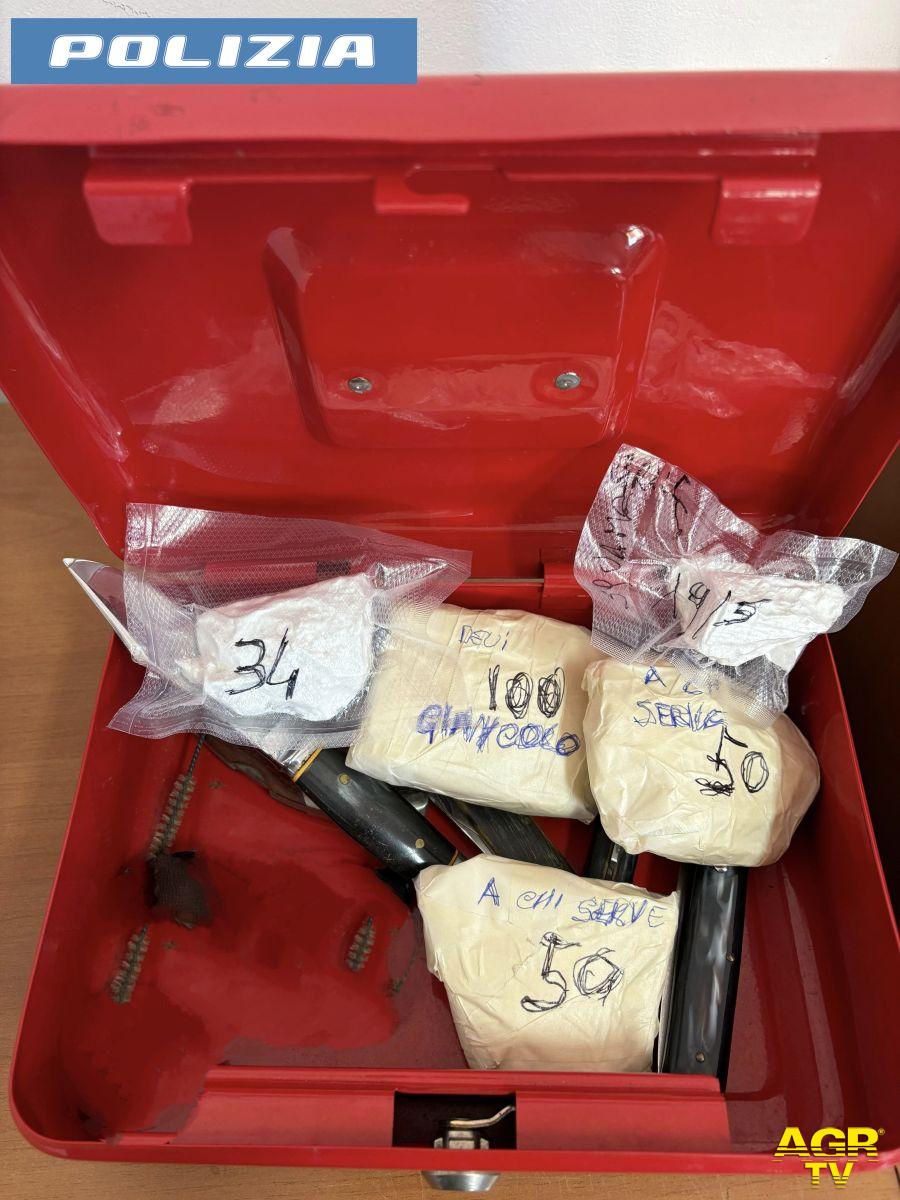 Polizia Primavalle la droga sequestrata