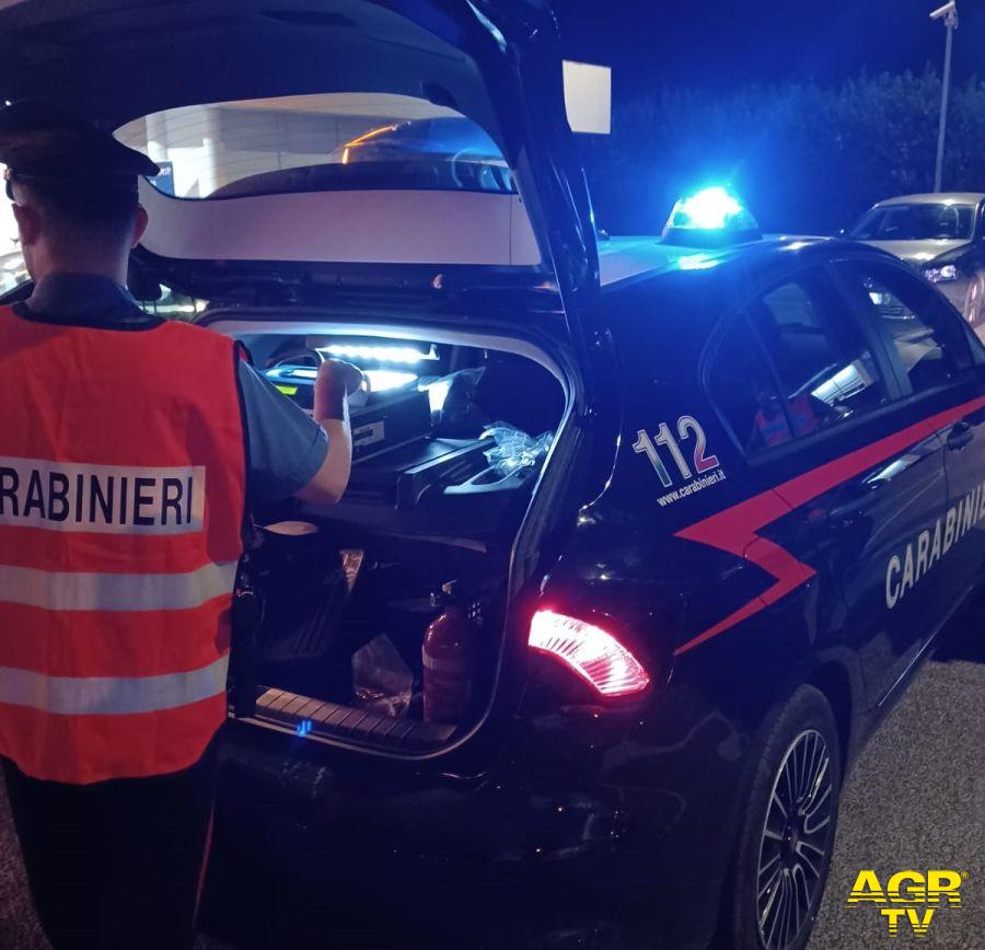 Carabiniri la pattuglia che ha fermato il 25enne russo Carabiniri la pattuglia che ha fermato il 25enne russo