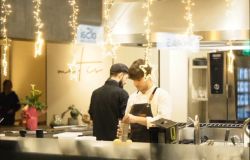 Metis ambiente intimo con cucina a vista
