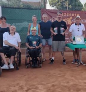 Festa di Beneficenza a Ostia Antica: Raccolti 1.935€ per la Scuola Fanelli Marini