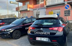 Ardea, aggredisce la compagna ed il figlio della donna disabile, in manette per tentato omicidio 53enne