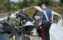Carabinieri controlli autodemolitori