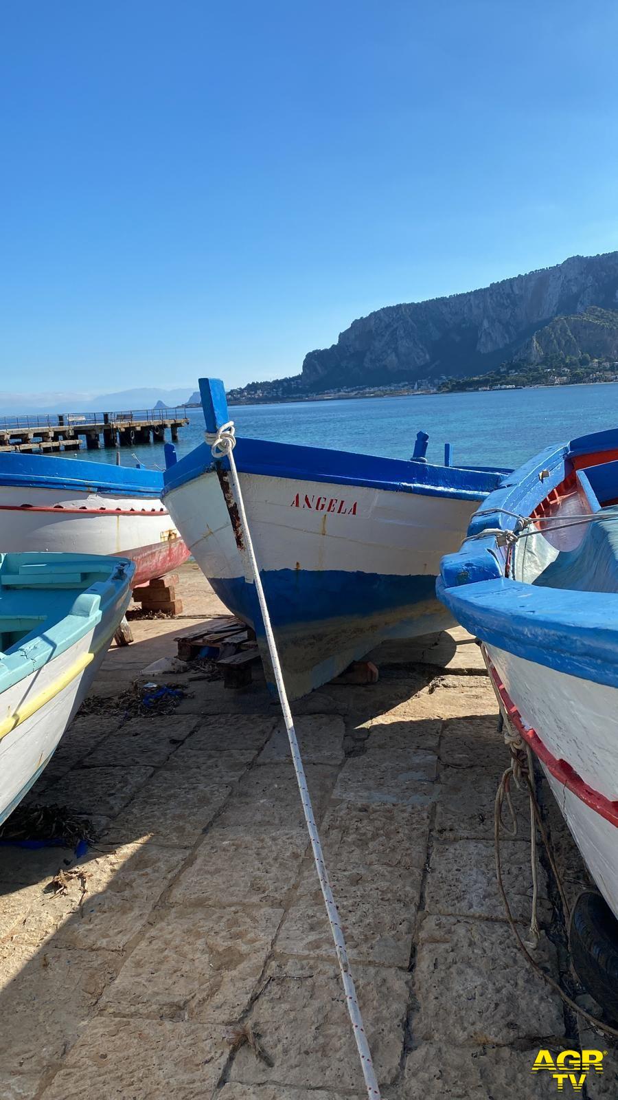 Scopri Mondello, borgo marinaro di Palermo tra mare turchese, architettura Liberty e tradizioni siciliane - foto di Domenico Luinetti Scopri Mondello, borgo marinaro di Palermo tra mare turchese, architettura Liberty e tradizioni siciliane - foto di Domenico Luinetti
