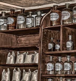 AISI, le farmacie non saranno mai ambulatori..... e i farmacisti non saranno mai medici o infermieri