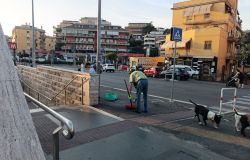 Roma, Metro Battistini: volontari ripuliscono una delle aree più degradate del quartiere
