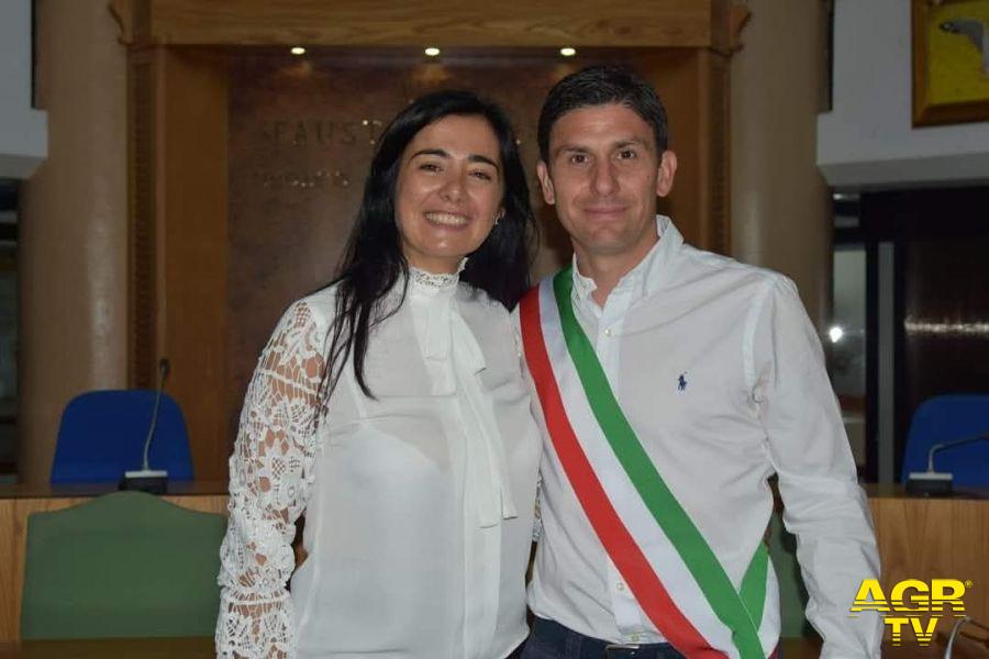 Sindaco di Ladispoli Alessandro Grando - Assessore Attività Produttive Daniela Marongiu Sindaco di Ladispoli Alessandro Grando - Assessore Attività Produttive Daniela Marongiu