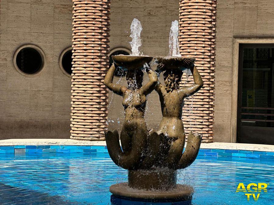 La Fontana delle Sirene Ostia ufficio postale La Fontana delle Sirene Ostia ufficio postale