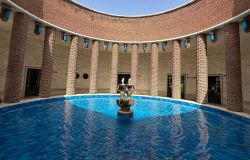 La Fontana delle Sirene Ostia ufficio postale