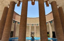 La Fontana delle Sirene Ostia ufficio postale