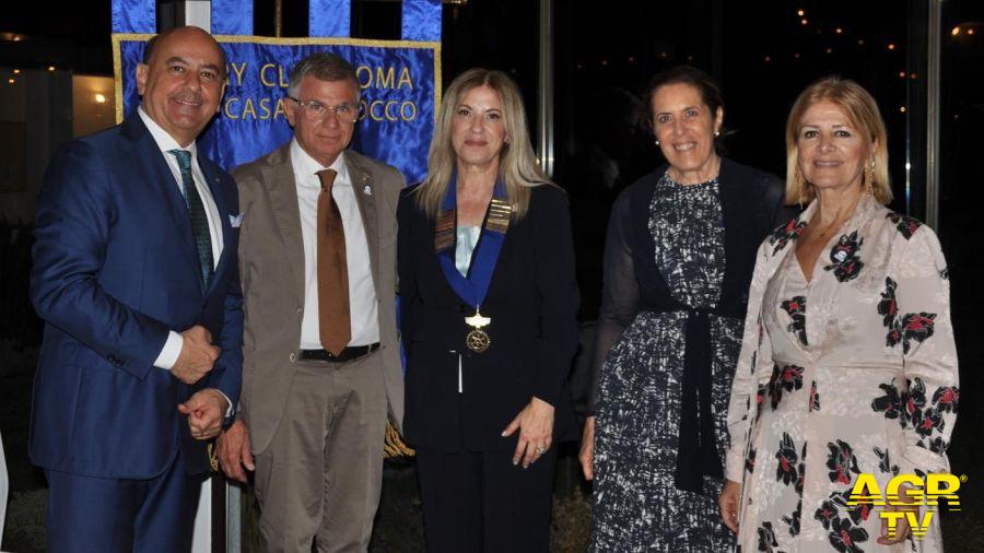 Rotary Club Roma Ostia Casalpalocco, presentazione della Programmatica. Nella foto: Bartolomeo Bove, Francesco Miscioscia, Donatella Carriera, Lucia Viscio, Mariacarla Ciccioriccio Rotary Club Roma Ostia Casalpalocco, presentazione della Programmatica. Nella foto: Bartolomeo Bove, Francesco Miscioscia, Donatella Carriera, Lucia Viscio, Mariacarla Ciccioriccio