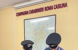 Carabinieri Casilina pistola e droga sequestrata