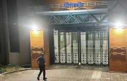 Giubileo dei Giovani, pellegrini spagnoli restano chiusi in stazione.....accorrono i Carabinieri